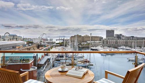 Marina Harbor View King Room