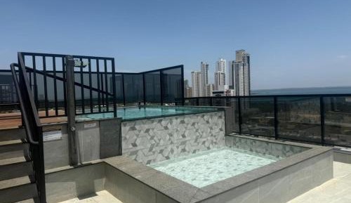 Two-Bedroom Apartment with Lake View