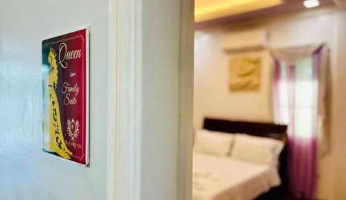 Family Room with Garden View