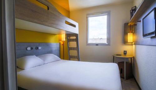 Double Room with Bunk Bed