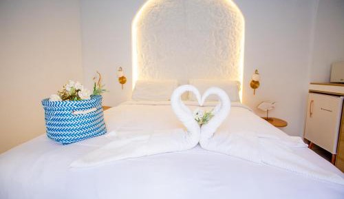 Suite with Pool View