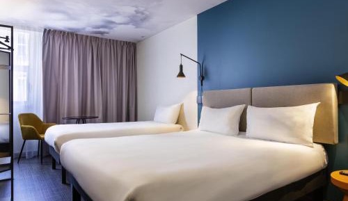 Standard Room With Three Single Beds