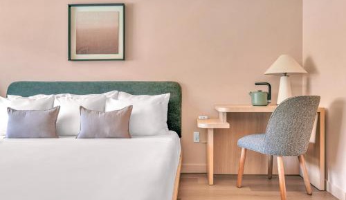 Accessible King Room (Self Check-in)