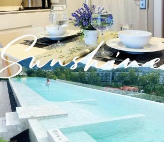 Two-Bedroom Apartment with Lake View