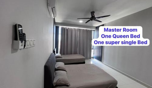 Three-Bedroom Apartment with Balcony