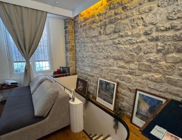 Apartment - Split Level