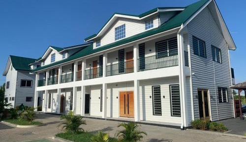 One-Bedroom Apartment with Balcony