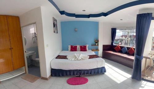 Deluxe Double Room with Balcony