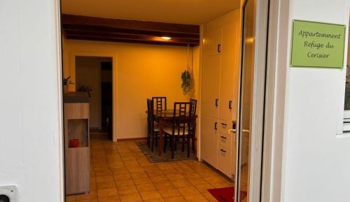 One-Bedroom Apartment with Garden