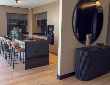 Three-Bedroom Deluxe Apartment