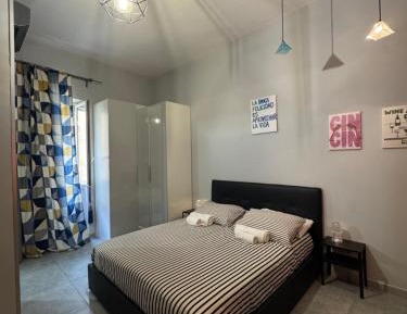 Deluxe Room (2 Adults + 1 Child)