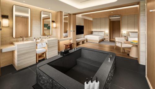 Classic Queen Room with Two Queen Rooms