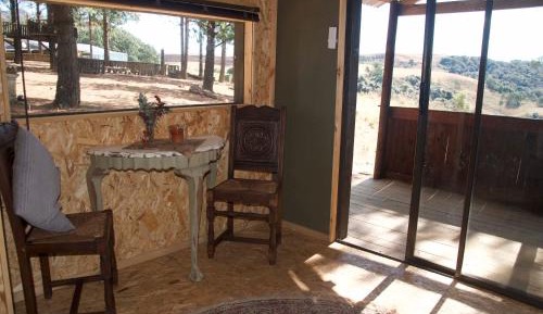 Cabin with Shared Bathroom