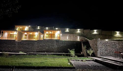 Twin Room with City View