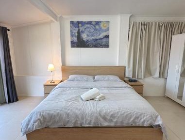 Twin Room with Shared Bathroom