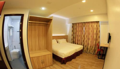 Deluxe Twin Room with Sea View