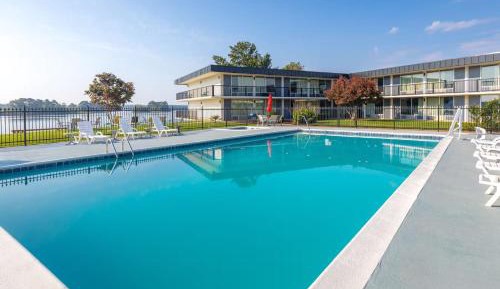 King Room - Non-Smoking