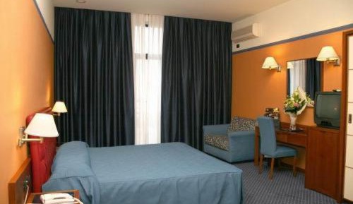 Classic Double or Twin Room