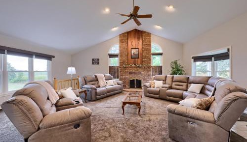 Five-Bedroom Holiday Home