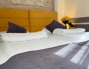 Rustic Attic Double or Twin Room