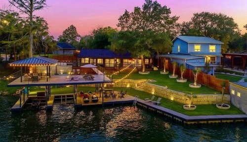 Four-Bedroom Vacation Home