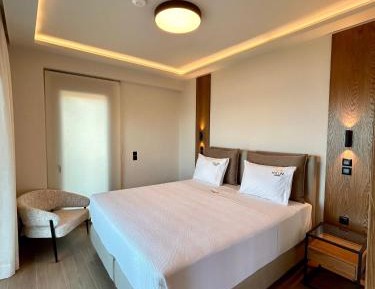 One-Bedroom Family Apartment