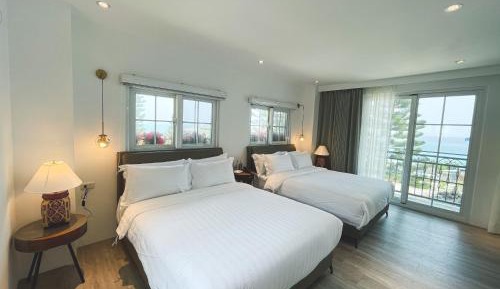 Quadruple Room with Bath