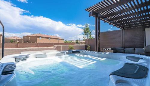 Six-Bedroom Holiday Home