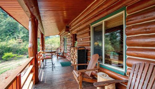 Two-Bedroom Holiday Home