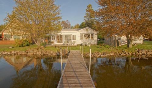 Three-Bedroom Vacation Home 