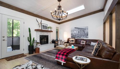 Three-Bedroom Holiday Home 