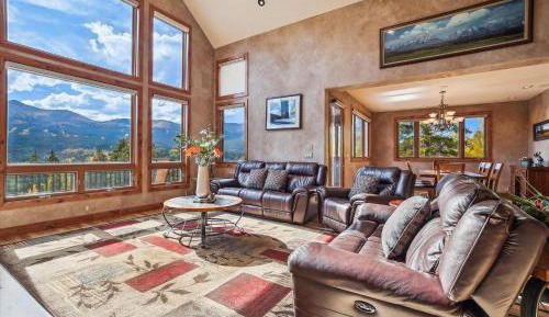 Four-Bedroom Vacation Home