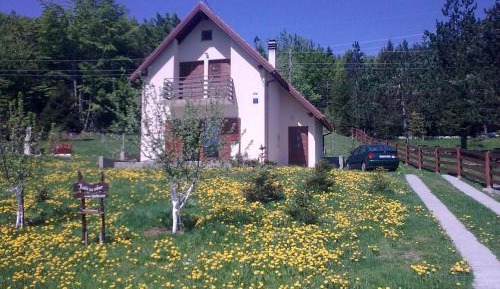 Three-Bedroom Holiday Home 