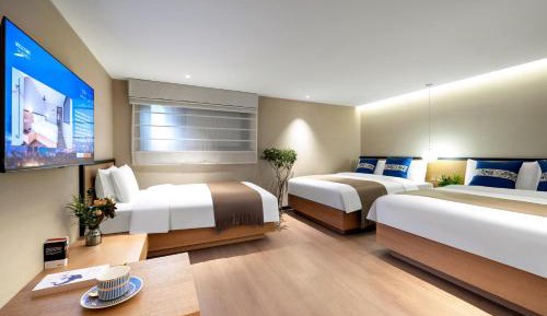 Comfort Quadruple Room