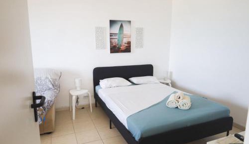 Queen Room with Shared Bathroom