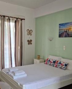 Standard Double or Twin Room with Garden View