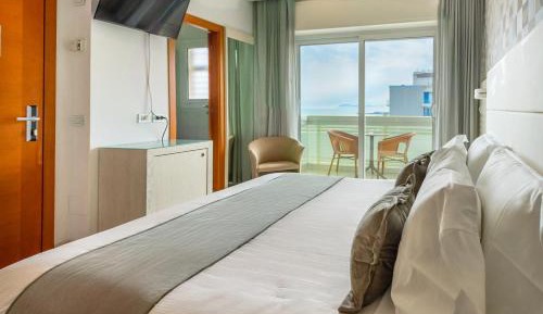 Double Room with Pool View