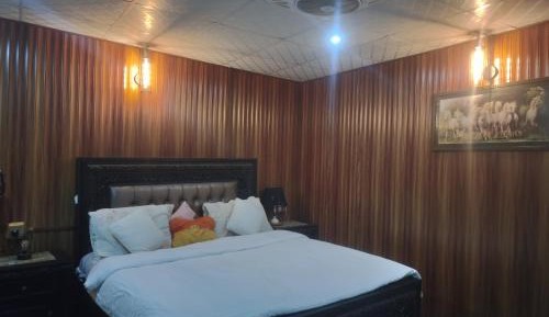 Double Room with Mountain View