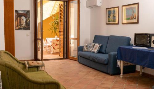 Deluxe Double Room with Extra Bed