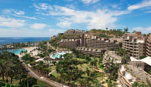 2 bedroom Sea view Apartment with terrace