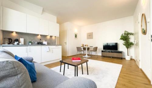 One-Bedroom Apartment with Garden View