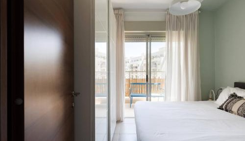 Apartment with Garden View