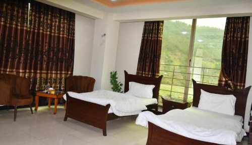 Double or Twin Room with Lake View