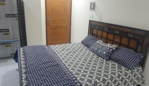 Studio Apartment with King Bed