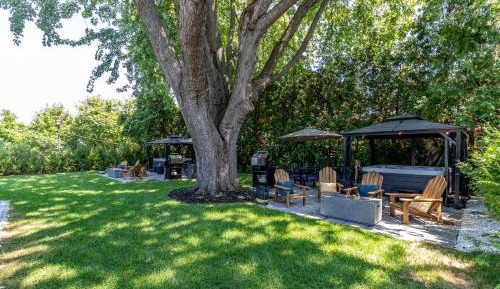 Four-Bedroom Apartment