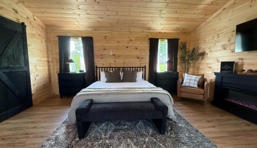 King Room with Mountain View
