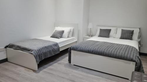 Double or Twin Room with Shared Bathroom