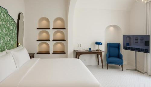  Superior Double or Twin Room with Side Sea View