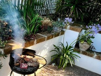 Queen Room with Garden View