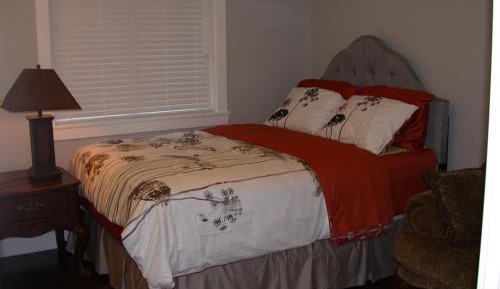 Double Room with Private Bathroom